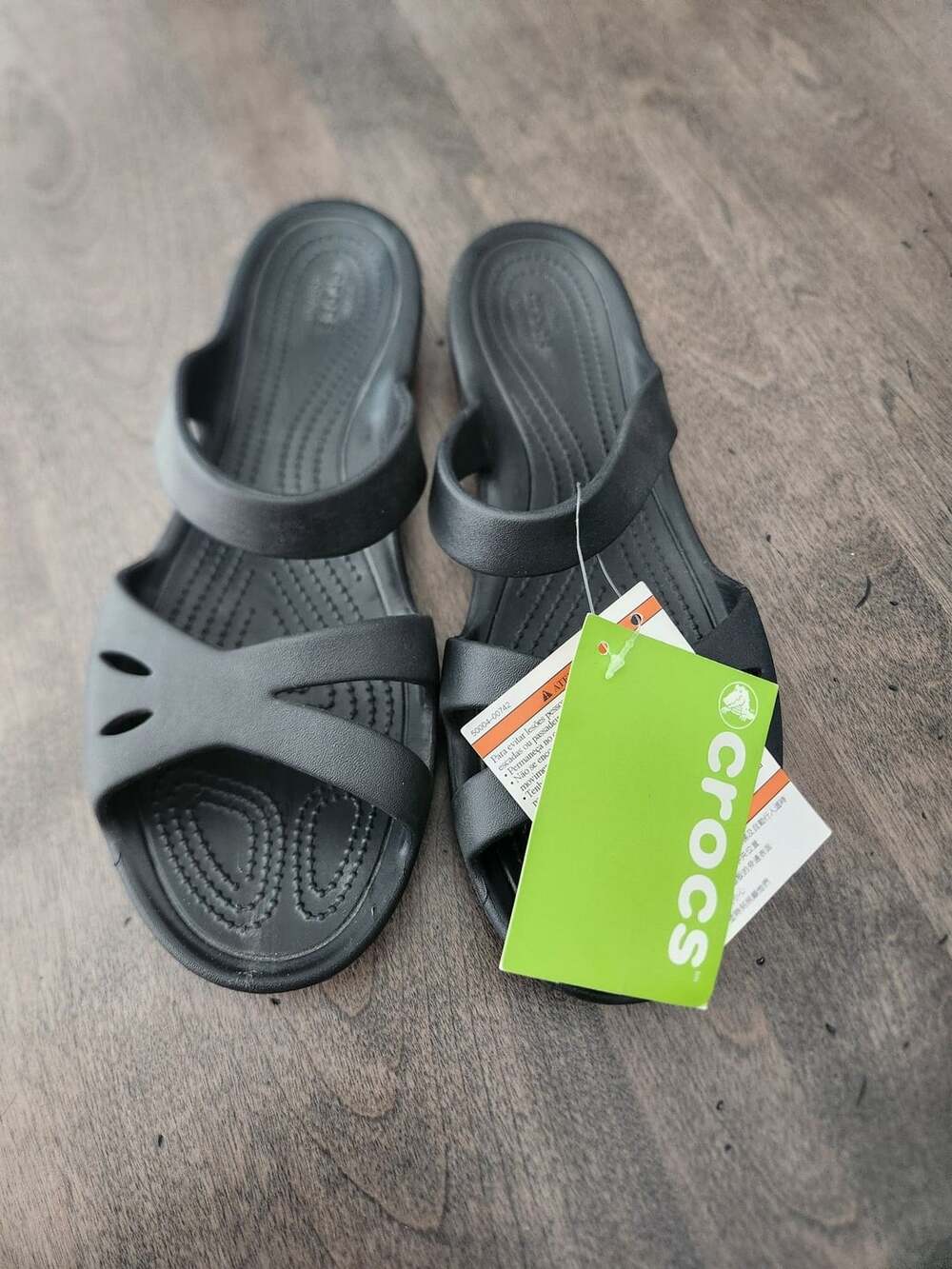 Crocs Women's Kelli Sandal, Black, Size 10